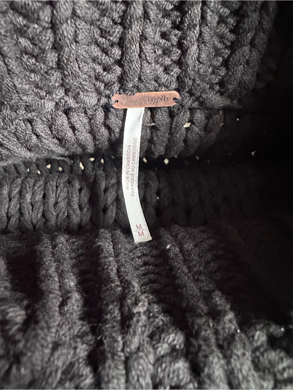 *FREE PEOPLE*Chunky Knit Black Women's Sweater - Picture 5 of 6